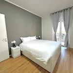 Sky Trilocale Biella Apartman